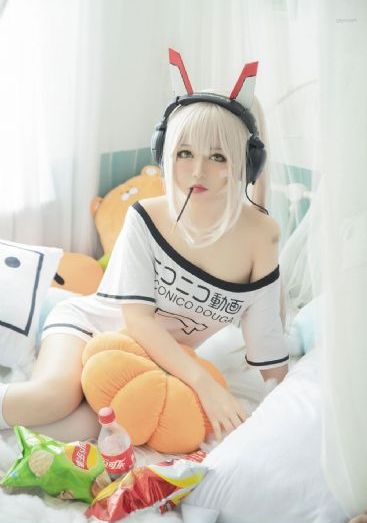 妈妈的闺蜜在线