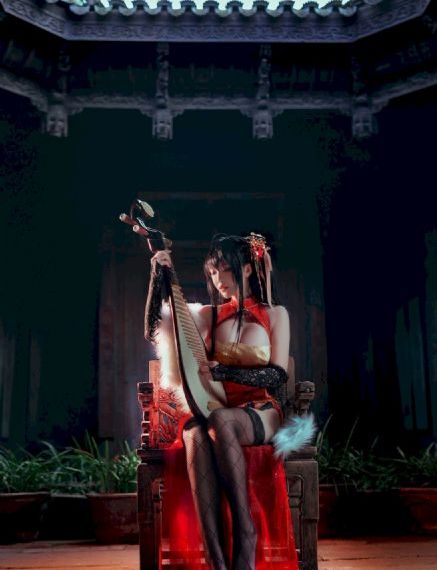 阁楼里的情人完整版